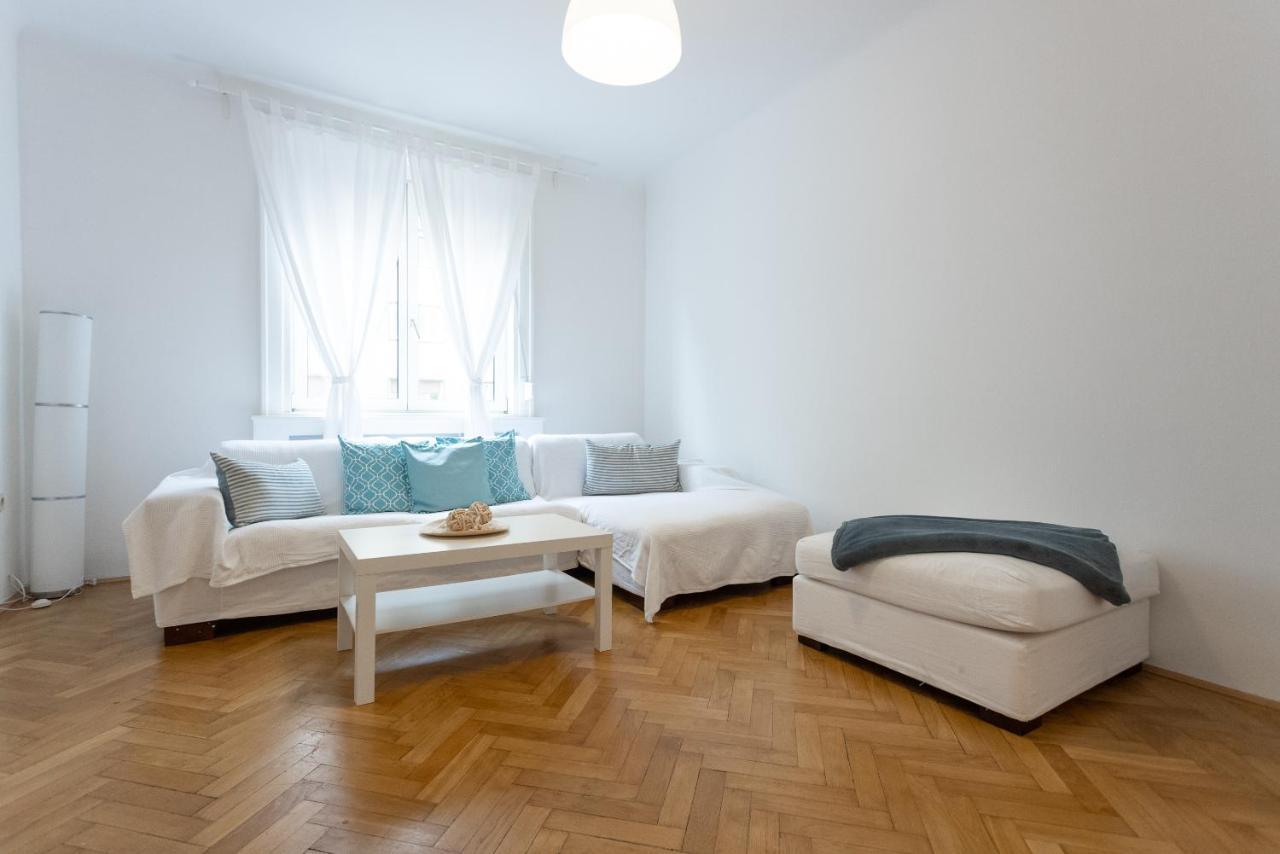 City Center Operastreet Apartment "Italy" Wien Ngoại thất bức ảnh
