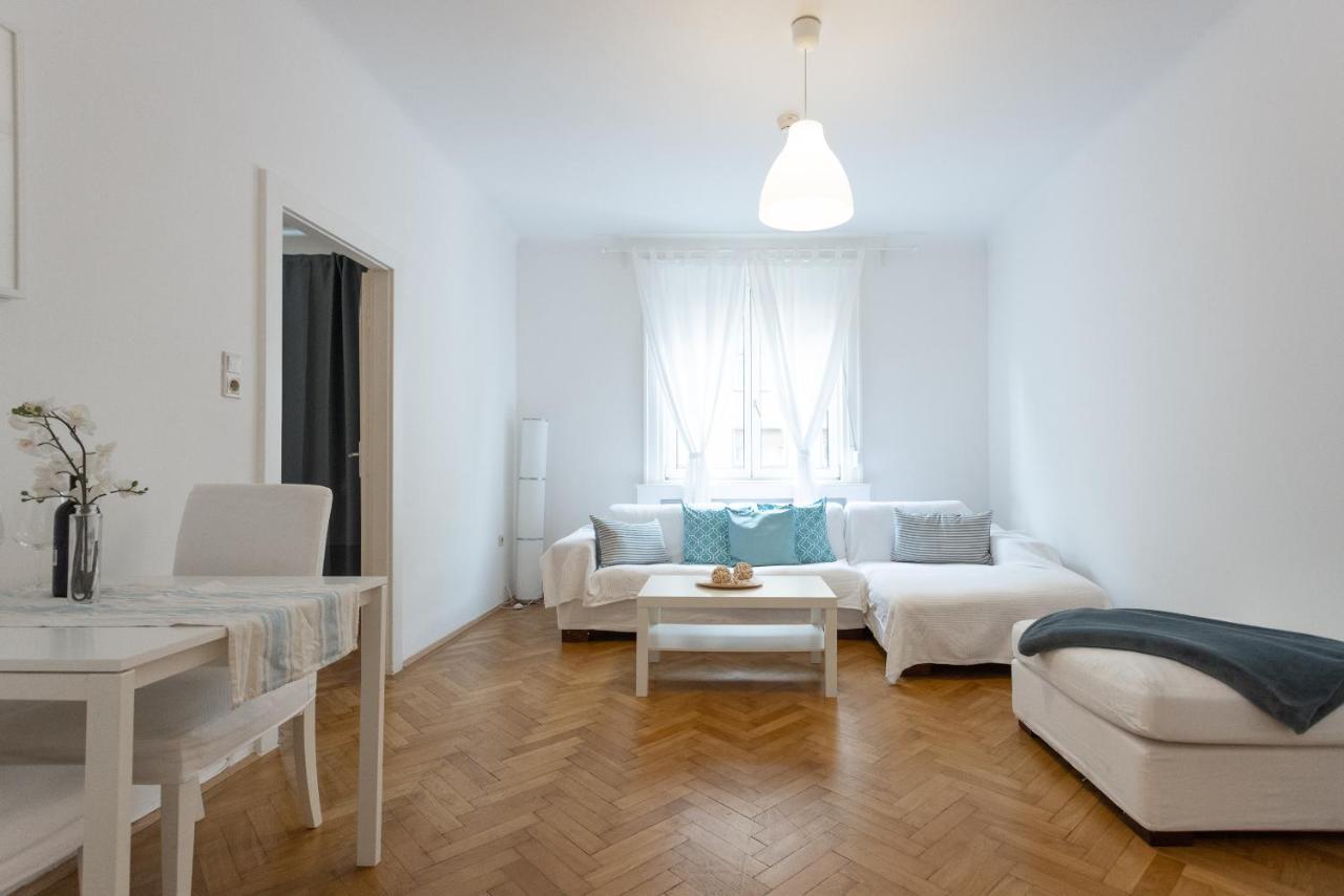 City Center Operastreet Apartment "Italy" Wien Ngoại thất bức ảnh